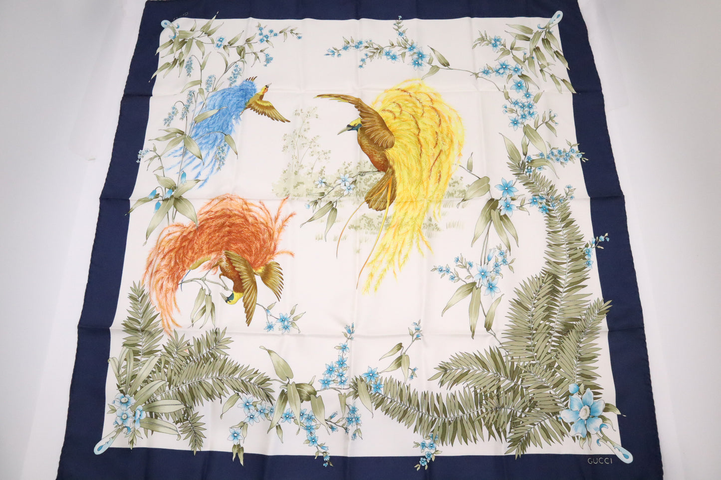 Gucci Birds Scarf in Silk