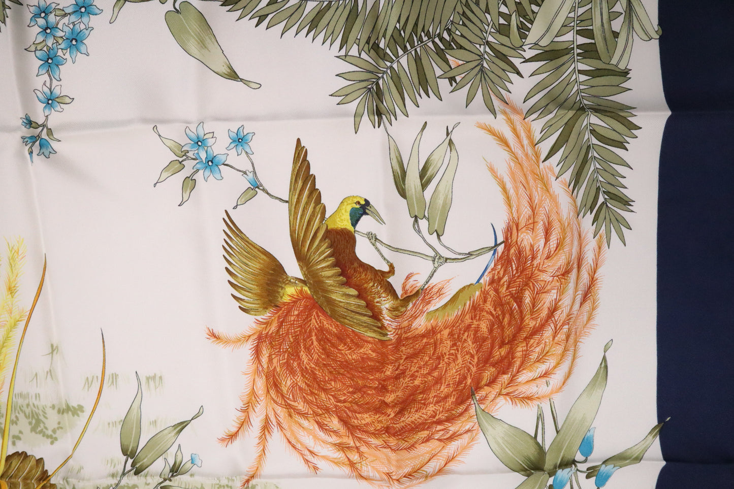 Gucci Birds Scarf in Silk