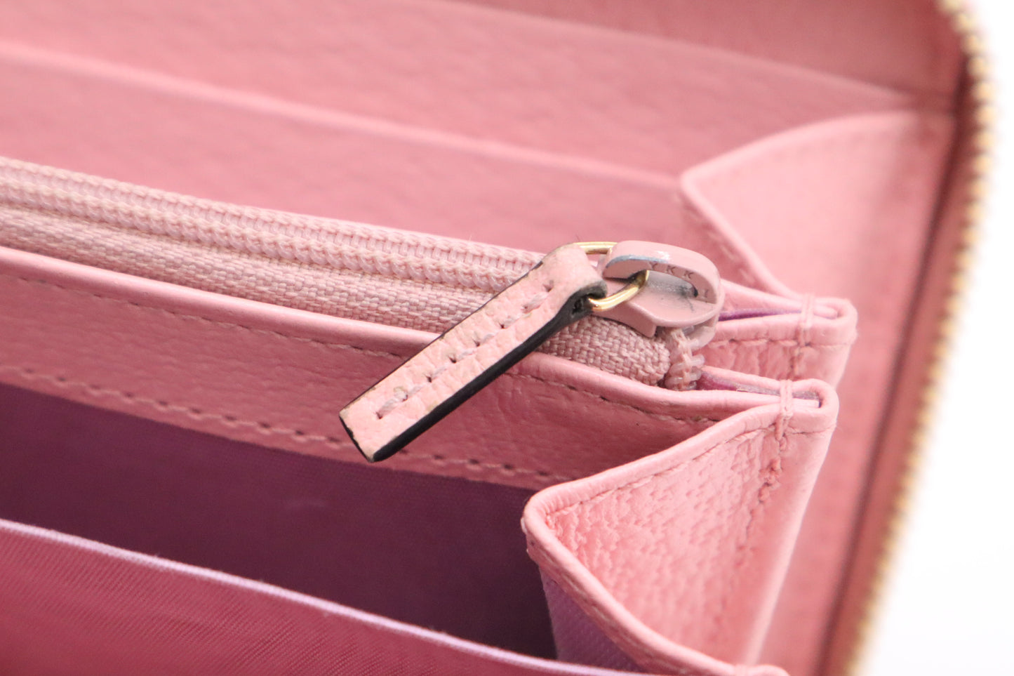 Gucci Long Wallet in Strawberry and Cherry Pink Leather