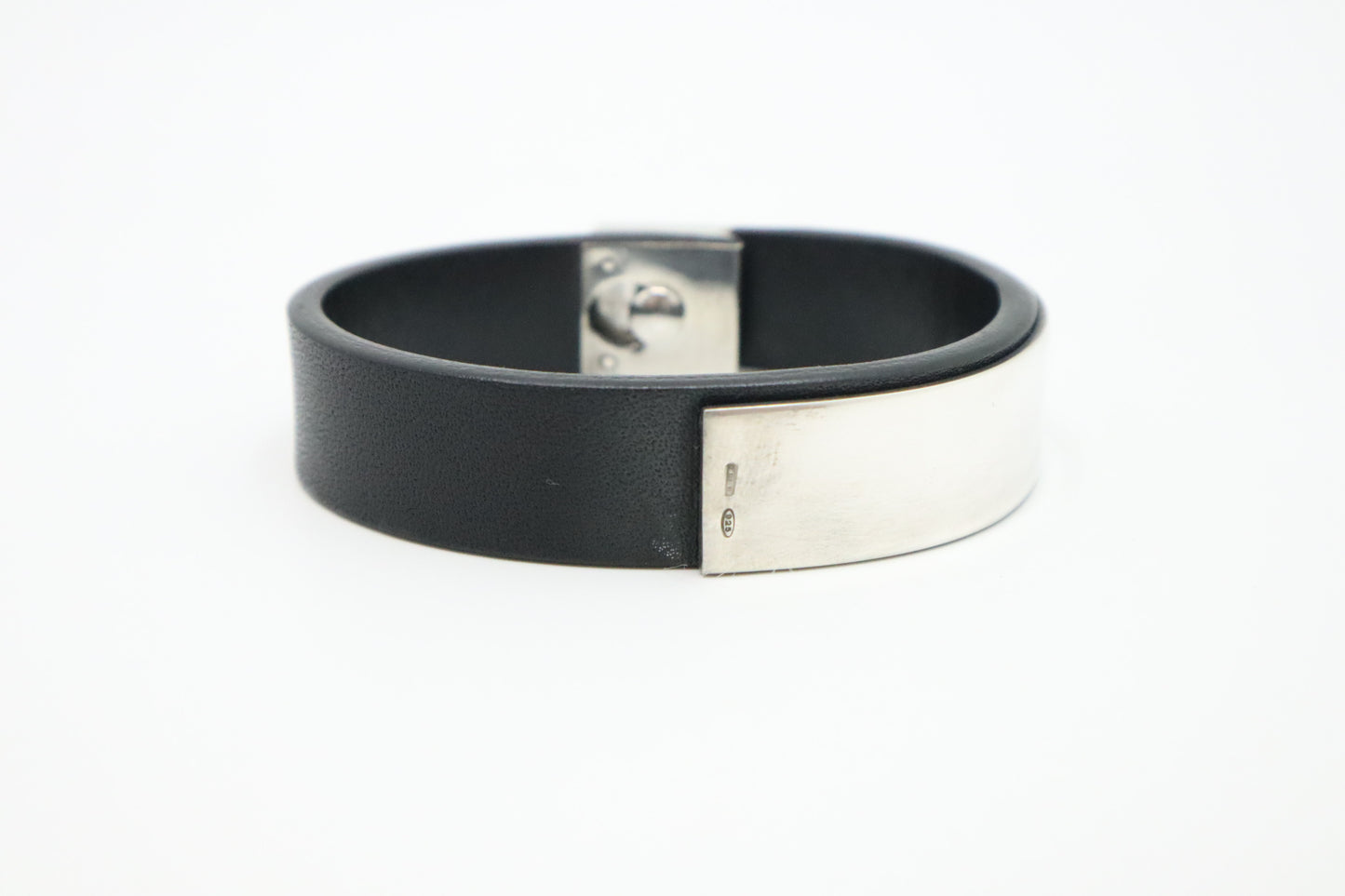 Gucci Bracelet in Black Leather & Sterling Silver