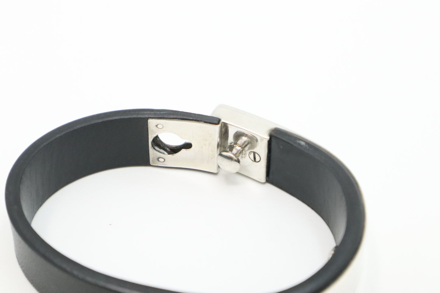 Gucci Bracelet in Black Leather & Sterling Silver