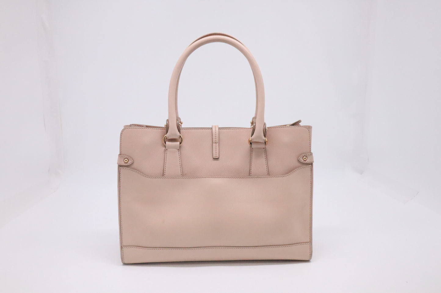 Ferragamo Shoulder Bag in Pink Blush Leather