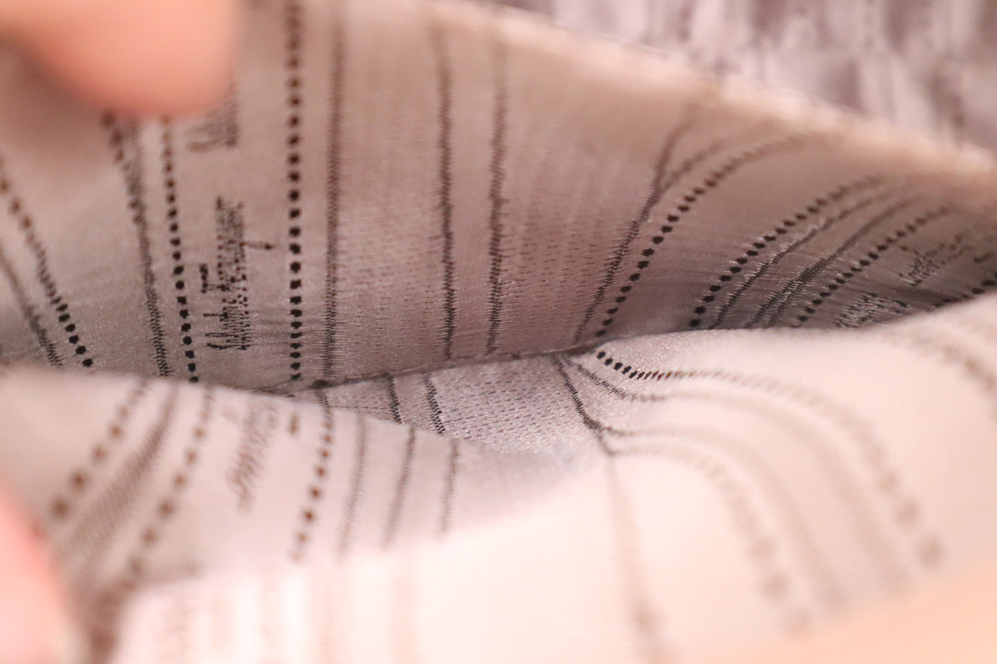 Ferragamo Shoulder Bag in Pink Blush Leather