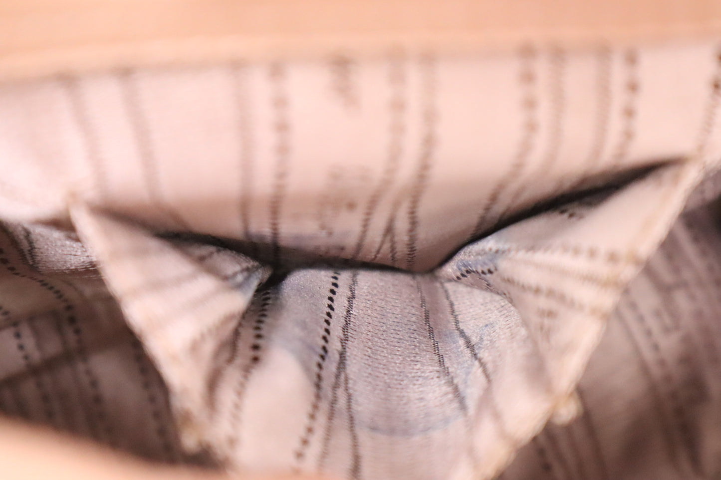 Ferragamo Shoulder Bag in Pink Blush Leather