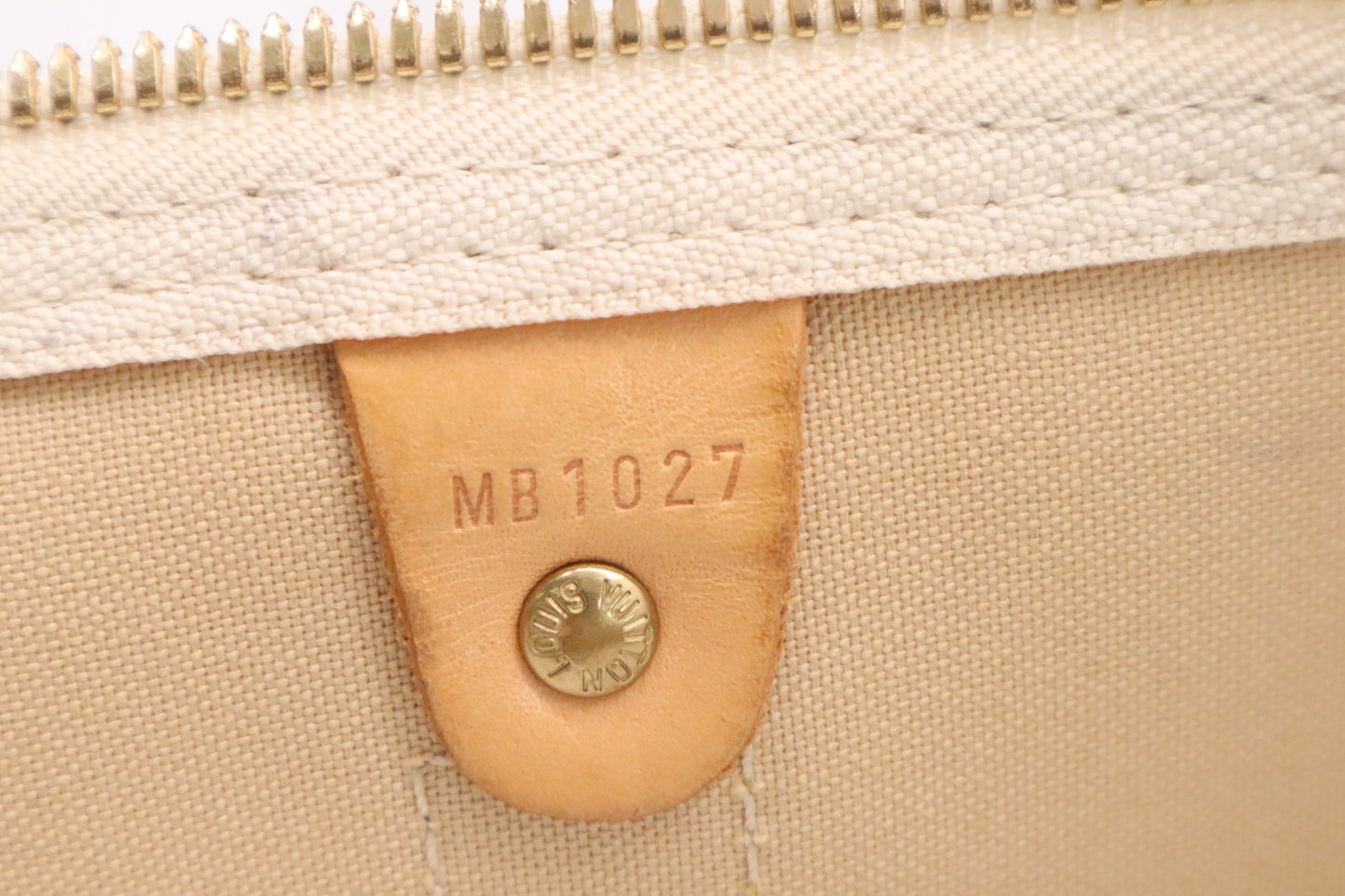 Louis Vuitton Keepall 50 in Damier Azur Canvas