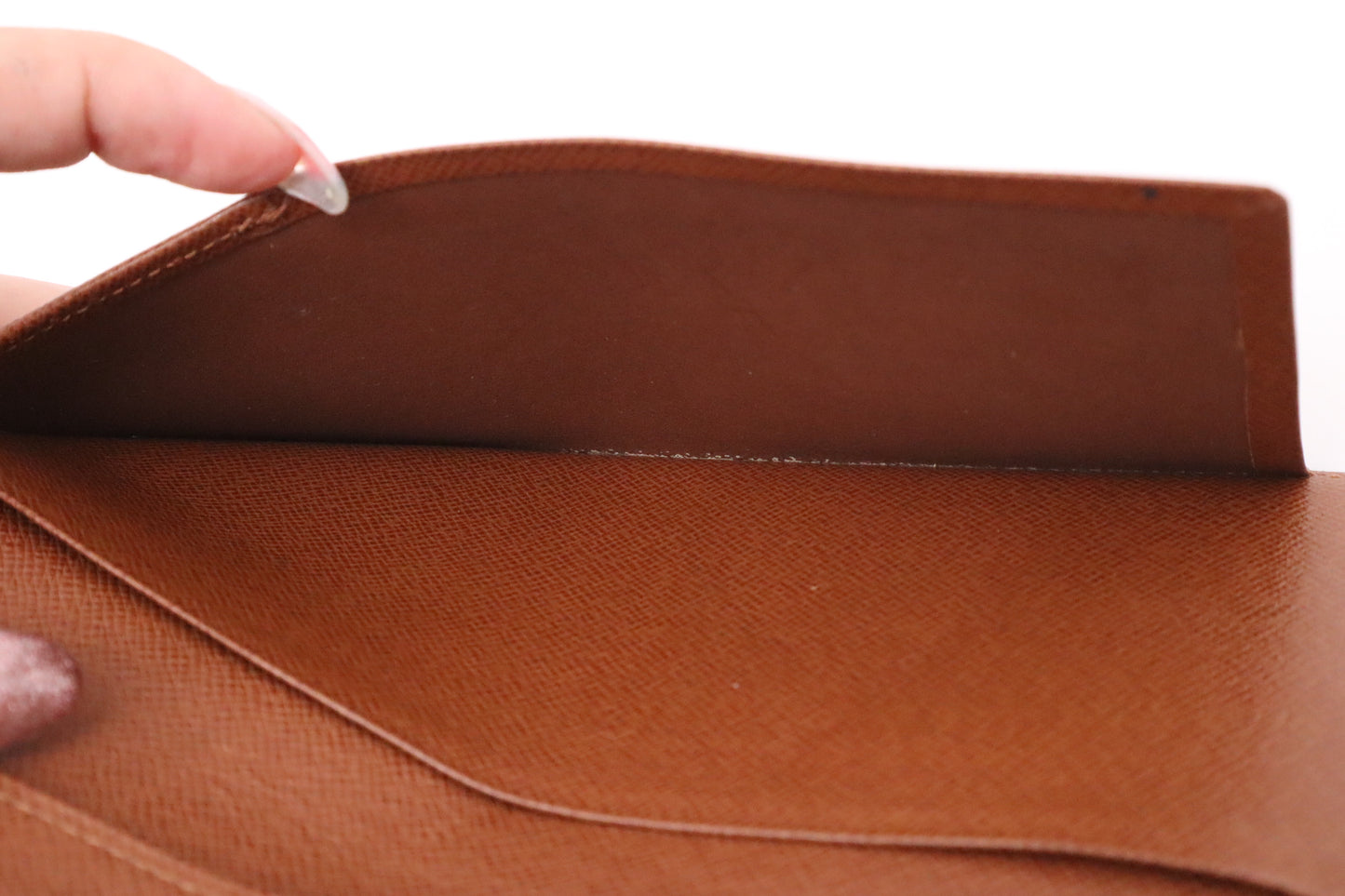 Louis Vuitton Bifold Wallet in Monogram Canvas