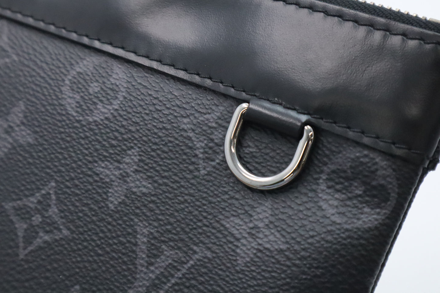 Louis Vuitton Pochette Discovery in Eclipse Monogram Canvas