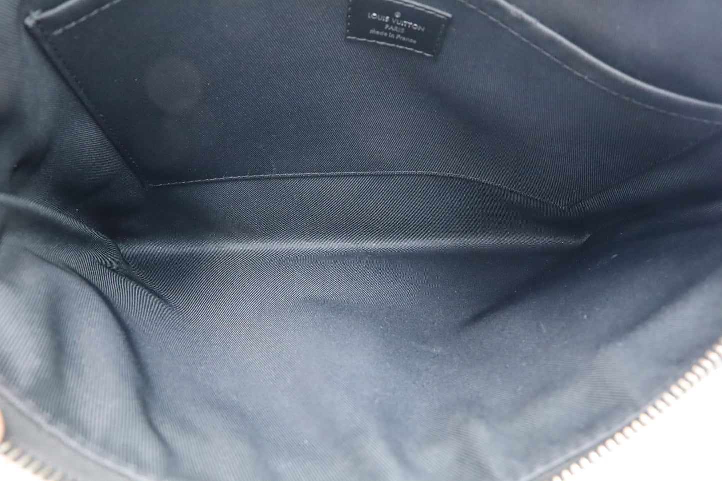 Louis Vuitton Pochette Discovery in Eclipse Monogram Canvas