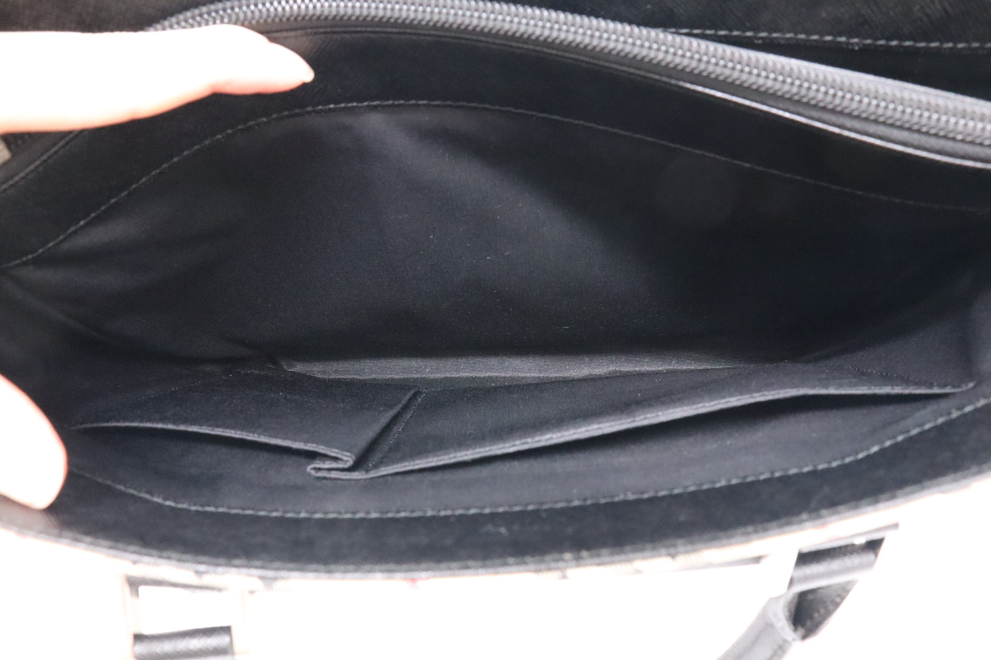 Burberry Handbag in Black Leather & Cream Checked Canvas