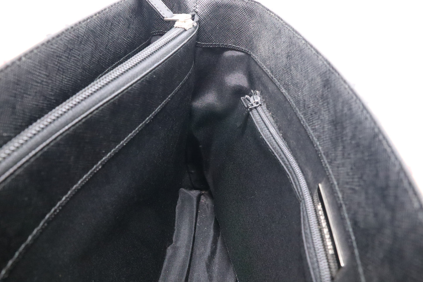 Burberry Handbag in Black Leather & Cream Checked Canvas