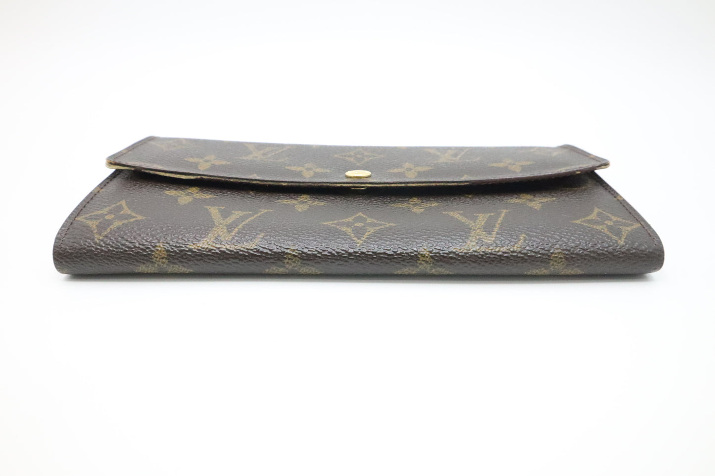 Louis Vuitton Sarah Wallet in Monogram Canvas