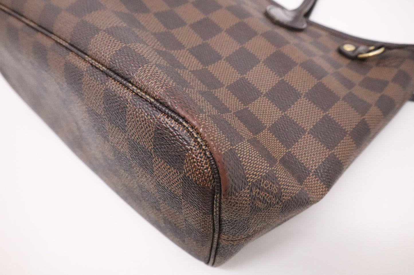 Louis Vuitton Neverfull PM in Damier Ebene Canvas