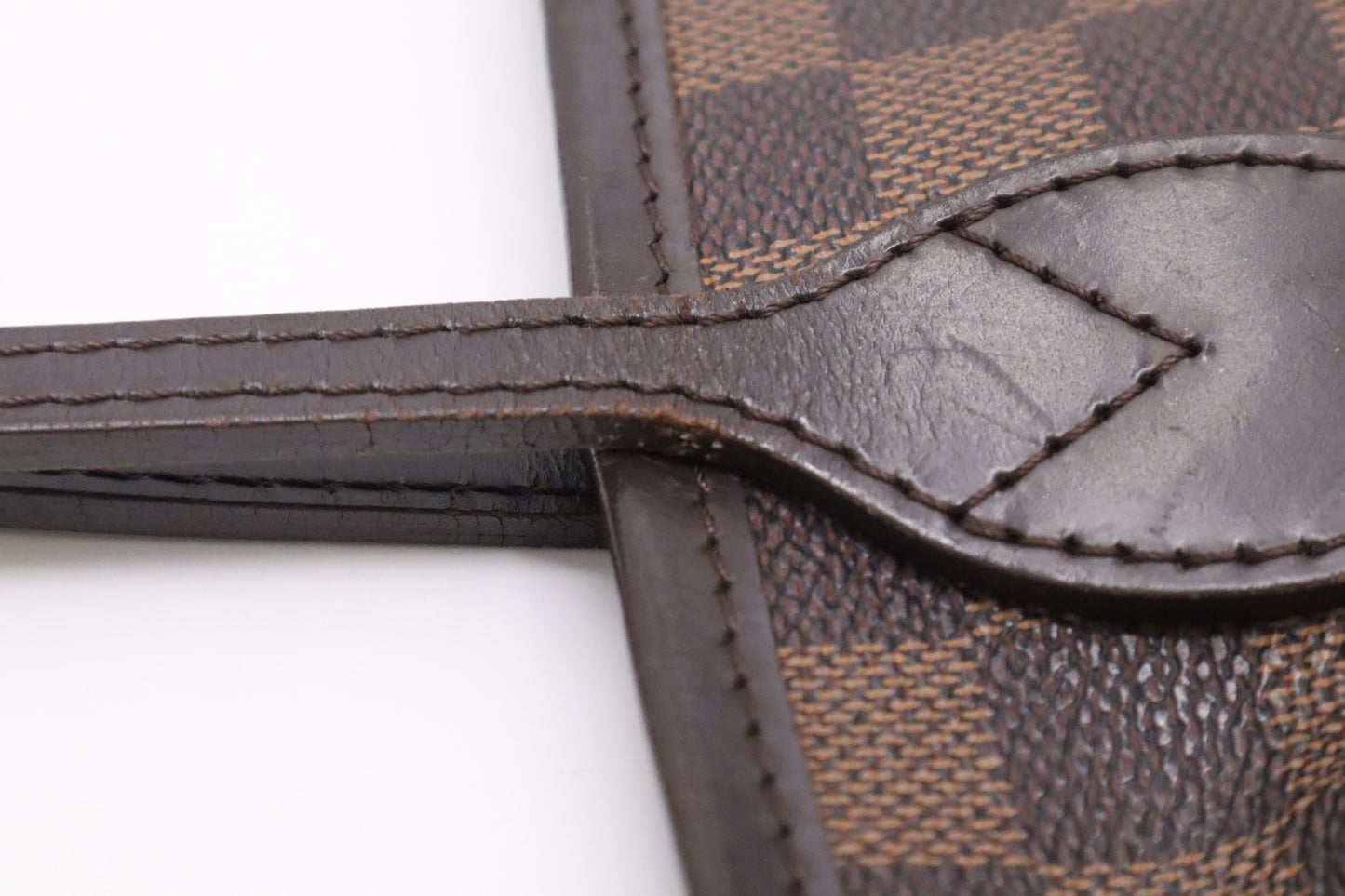 Louis Vuitton Neverfull PM in Damier Ebene Canvas