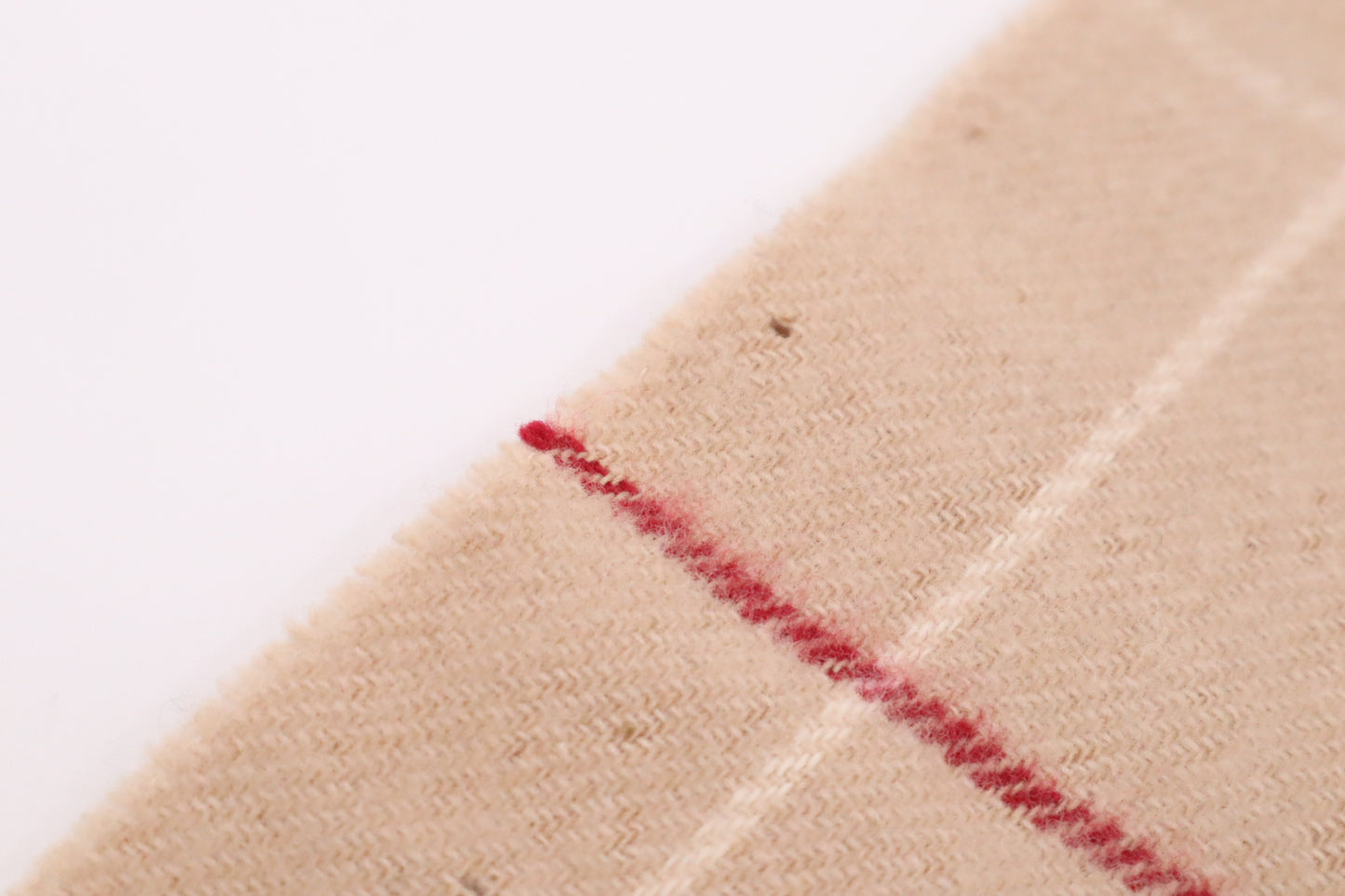 Burberry Scarf in Beige Checked New Wool
