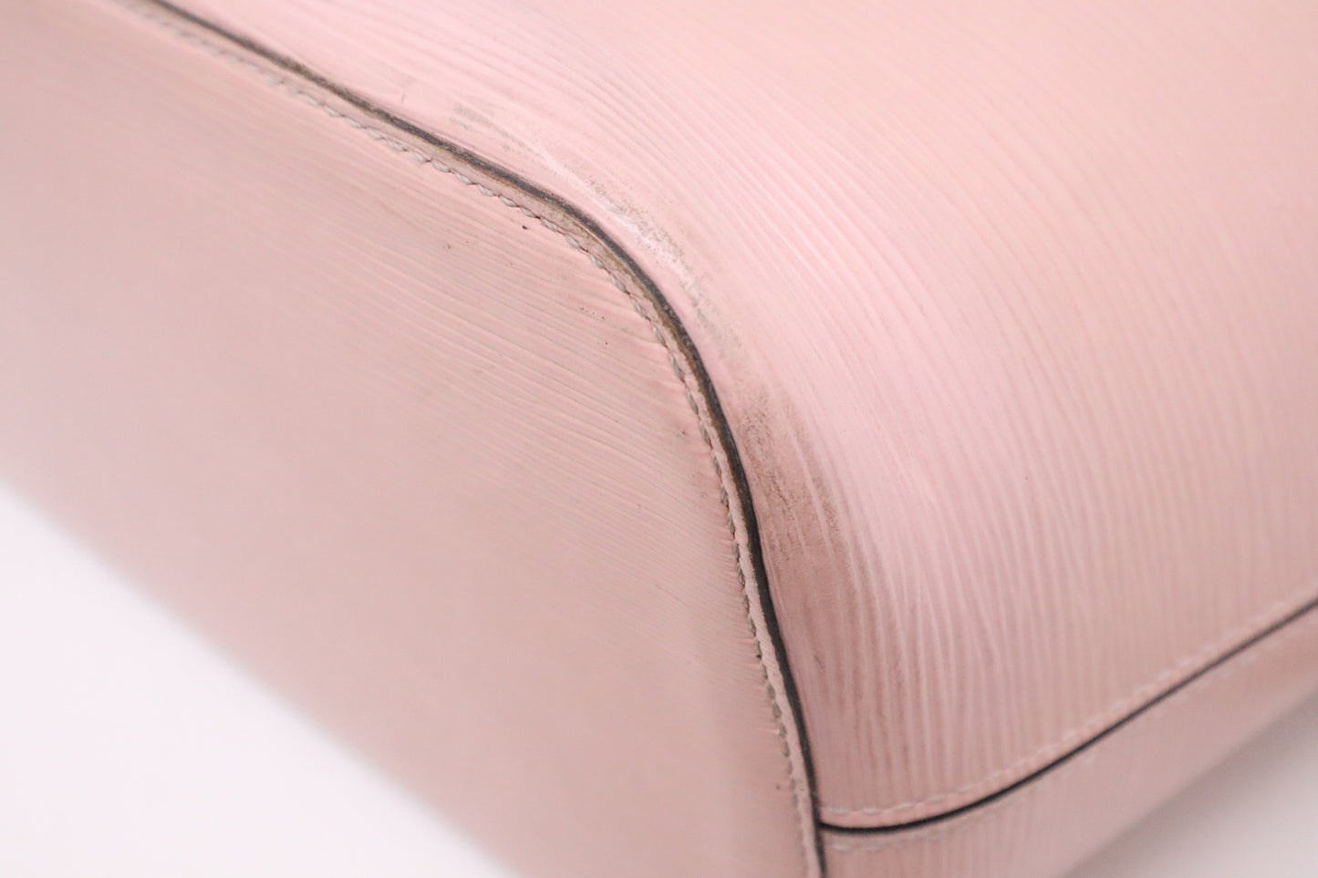 Louis Vuitton Neverfull MM in Pink Epi Leather