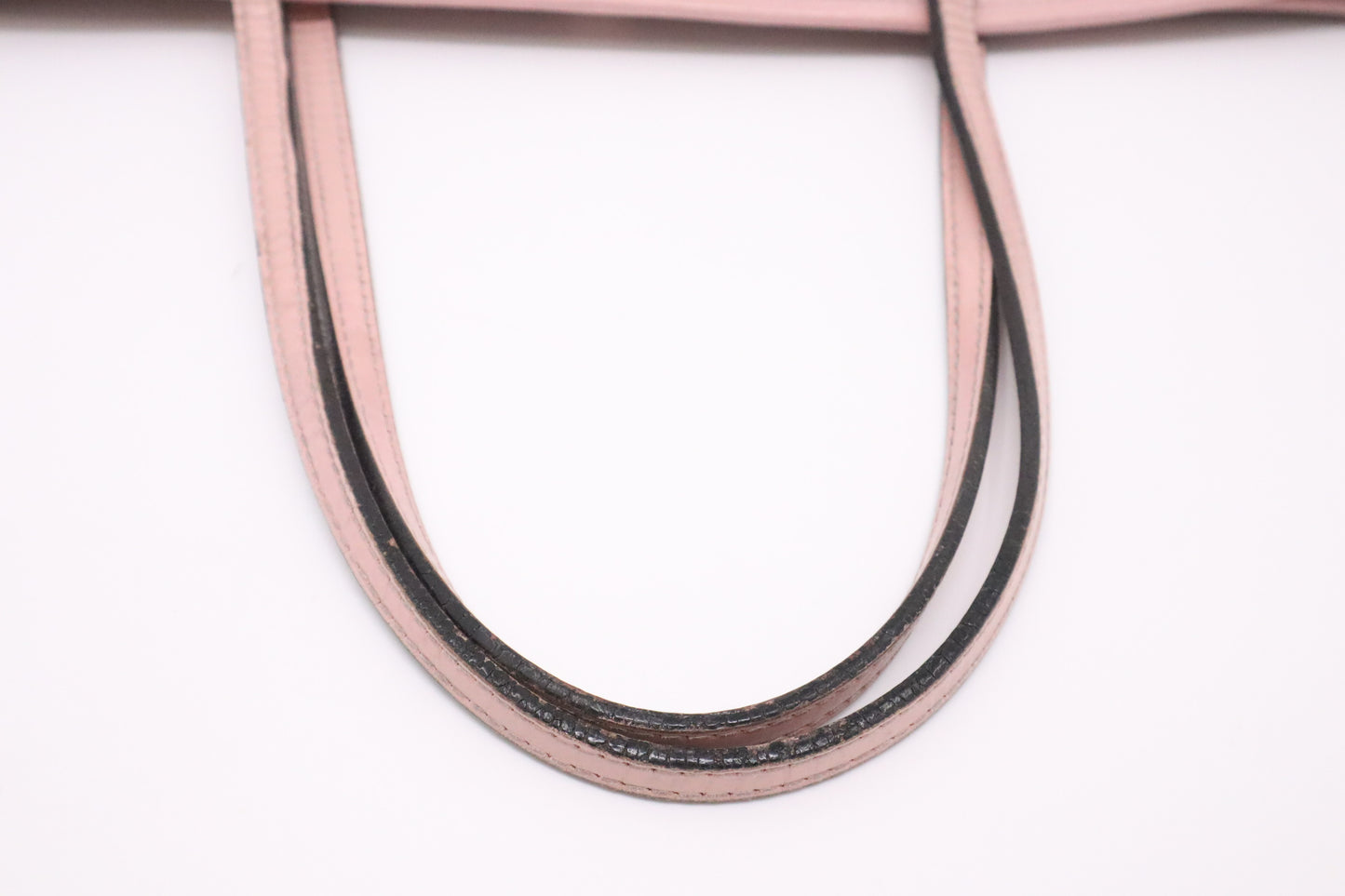 Louis Vuitton Neverfull MM in Pink Epi Leather