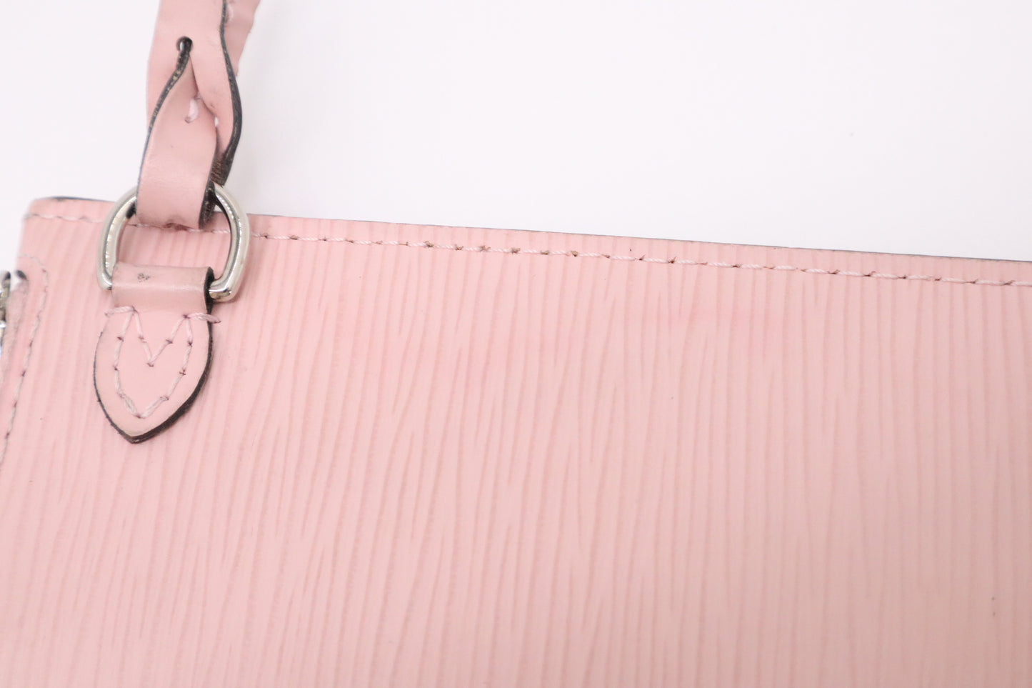 Louis Vuitton Neverfull MM in Pink Epi Leather