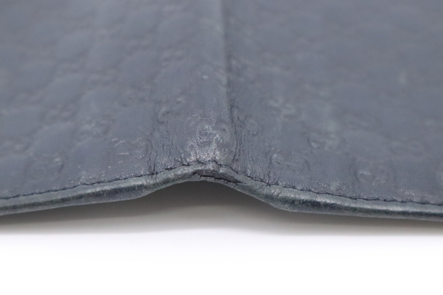 Gucci Bifold Long Wallet in Navy Microguccissima Leather