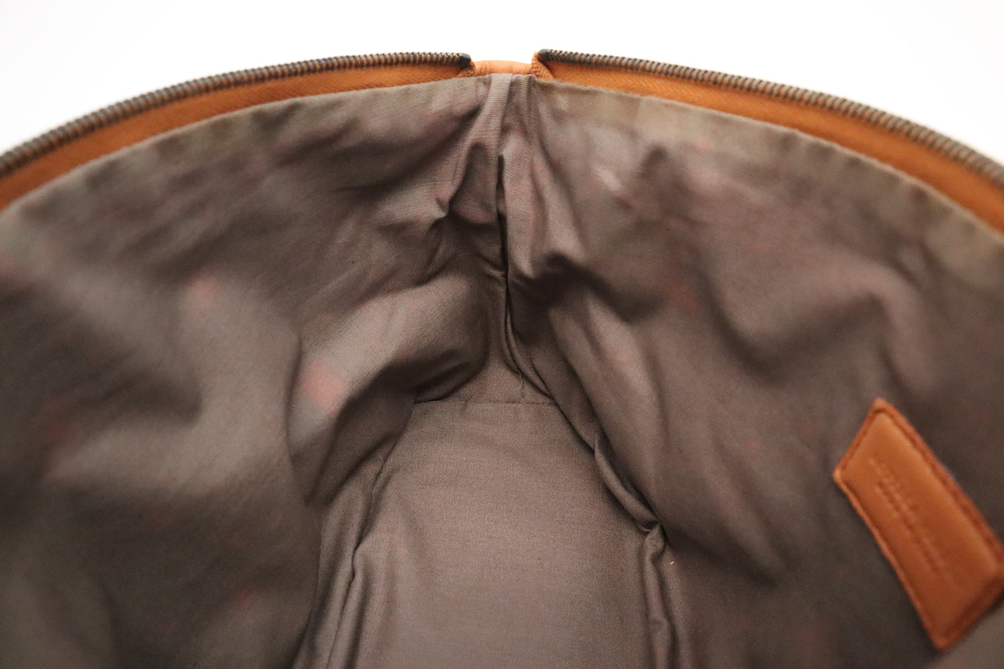 Bottega Pouch in Orange Leather