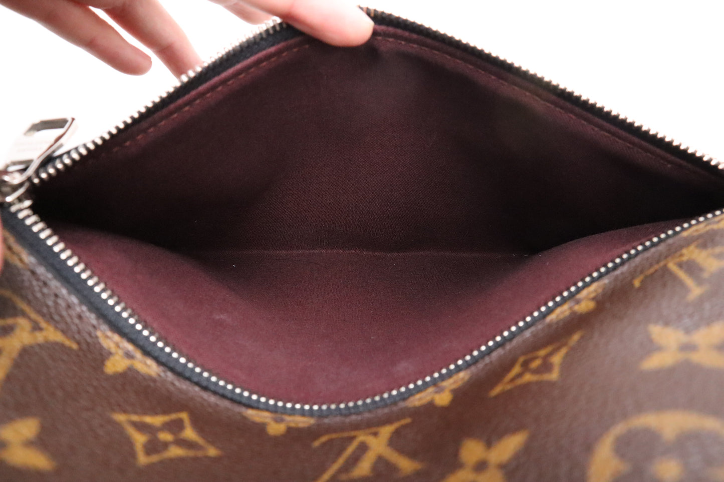 Louis Vuitton Macassar Torres in Monogram Canvas