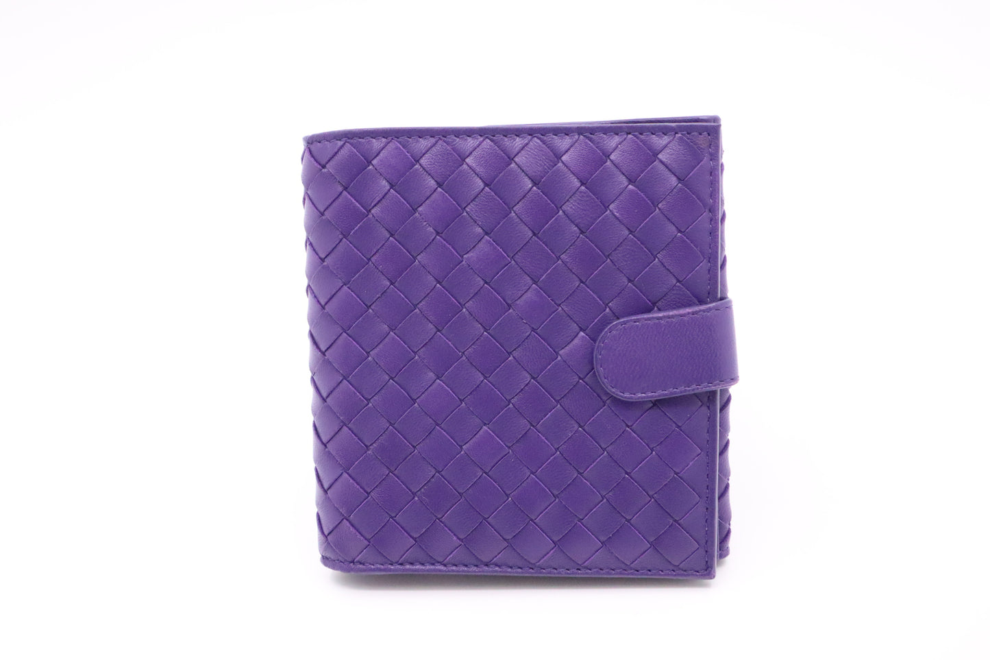 Bottega Veneta Compact Wallet in Purple Intrecciato Leather