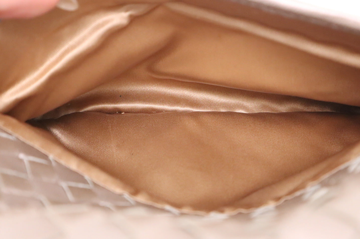 Bottega Veneta Shoulder Bag in Greige Metallic Intrecciato Leather