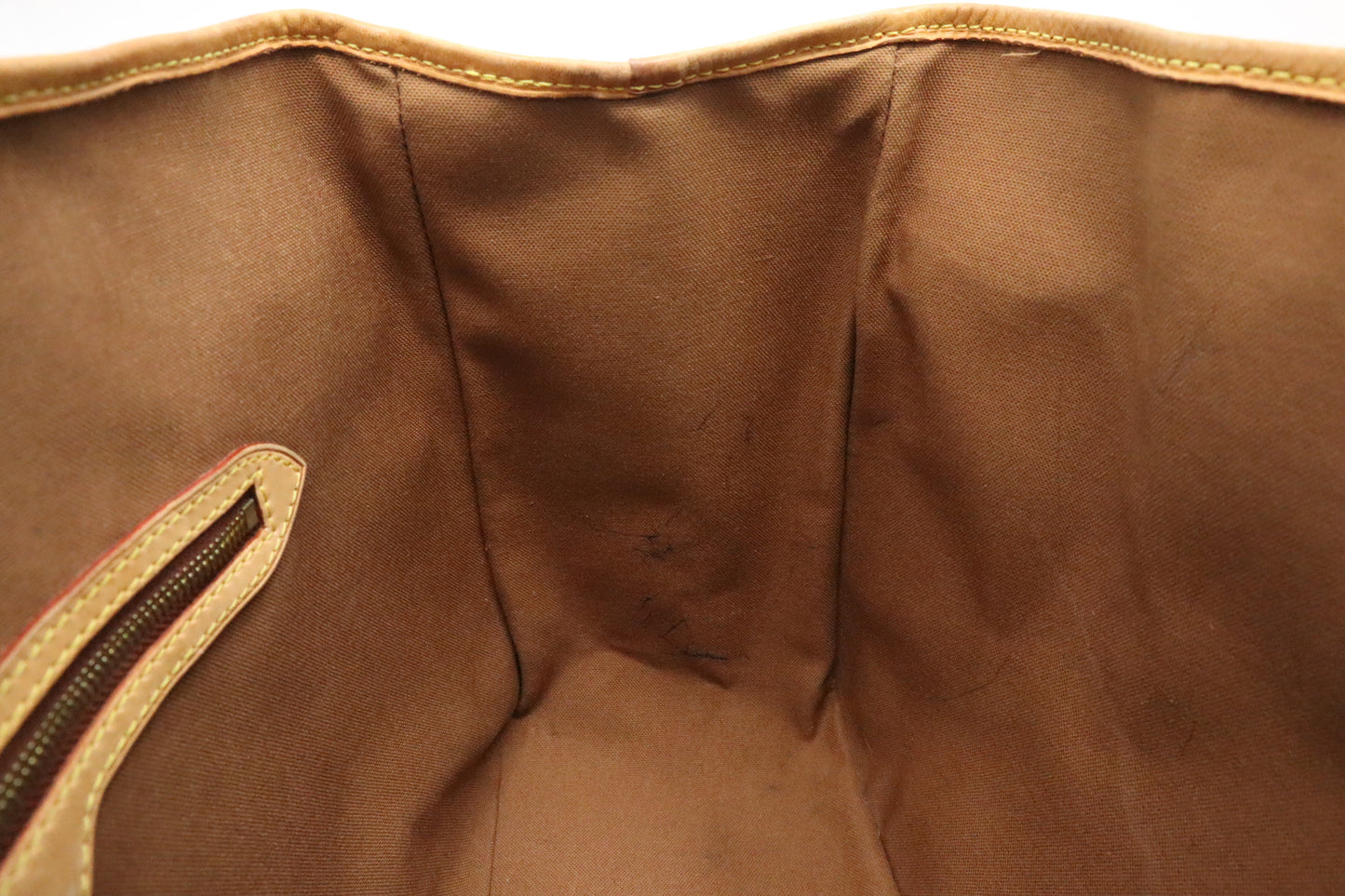 Louis Vuitton Batignolles Horizontal in Monogram Canvas