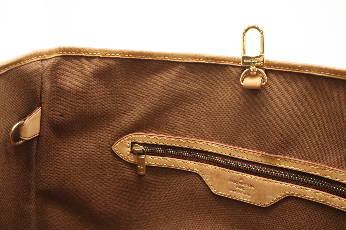 Louis Vuitton Batignolles Horizontal in Monogram Canvas
