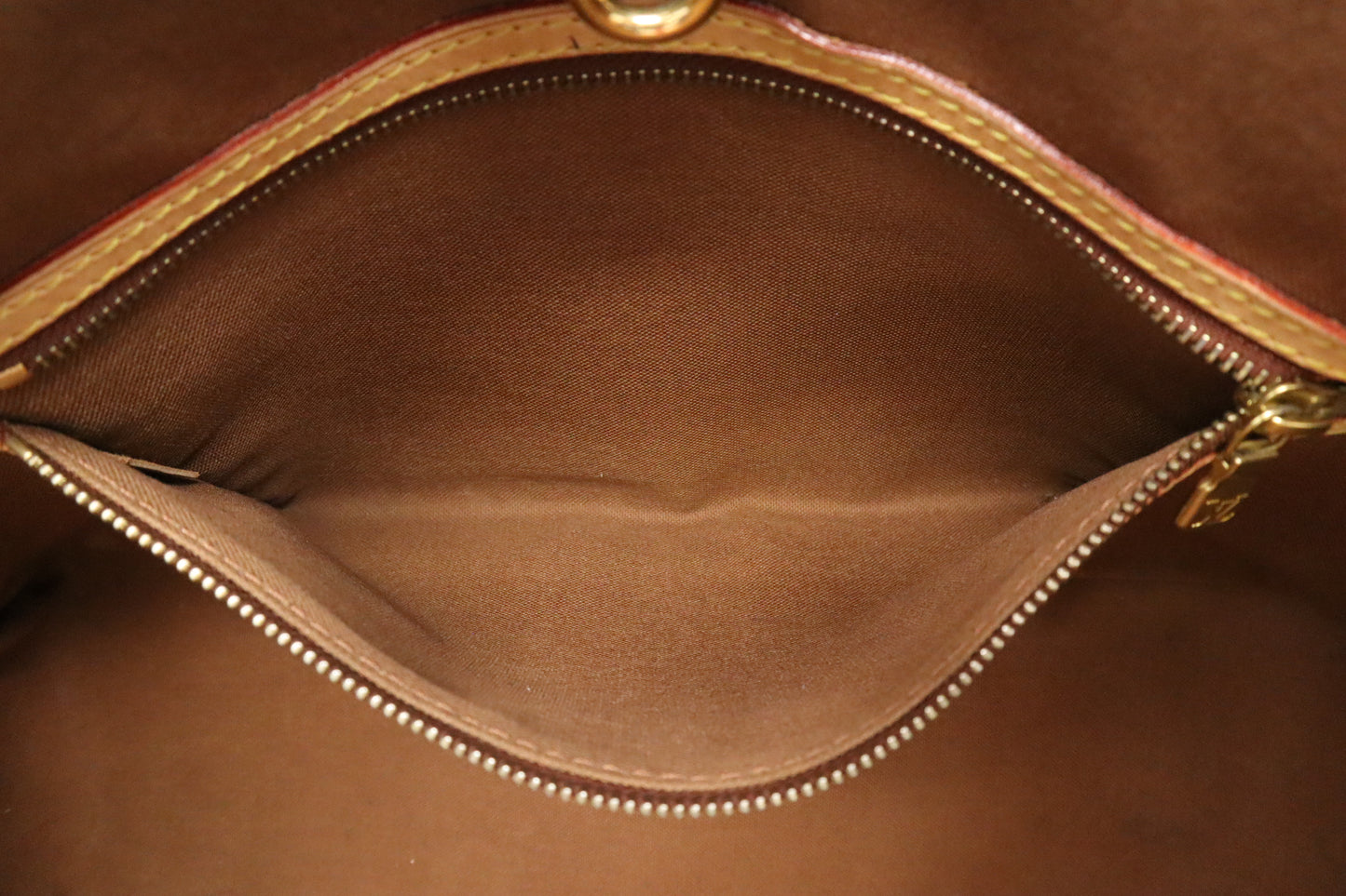 Louis Vuitton Batignolles Horizontal in Monogram Canvas