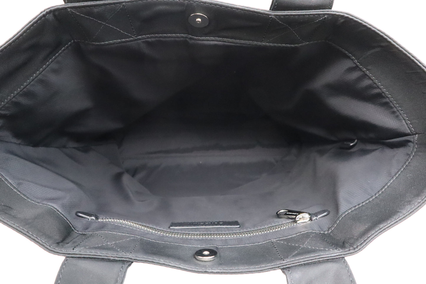 Burberry Tote in Black Nylon