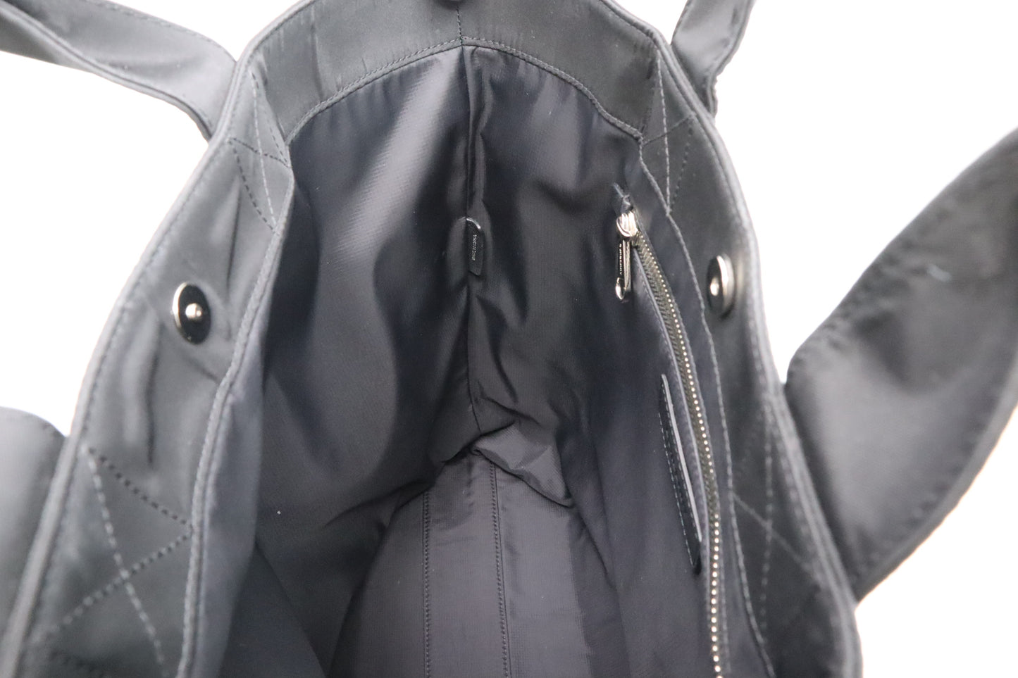 Burberry Tote in Black Nylon