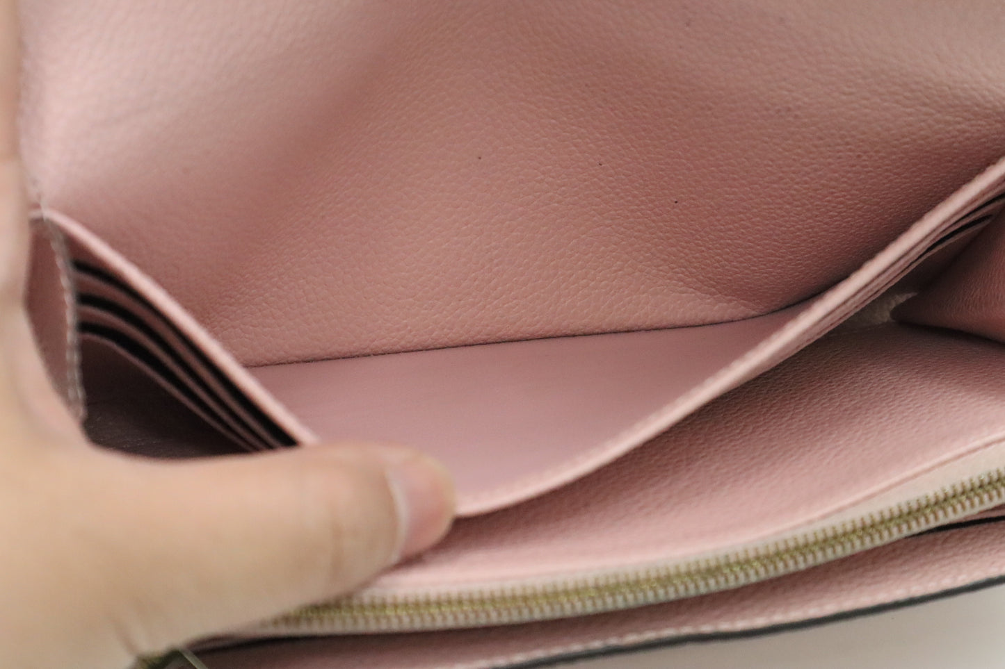 Louis Vuitton Sarah Wallet in Pink Empreinte Leather