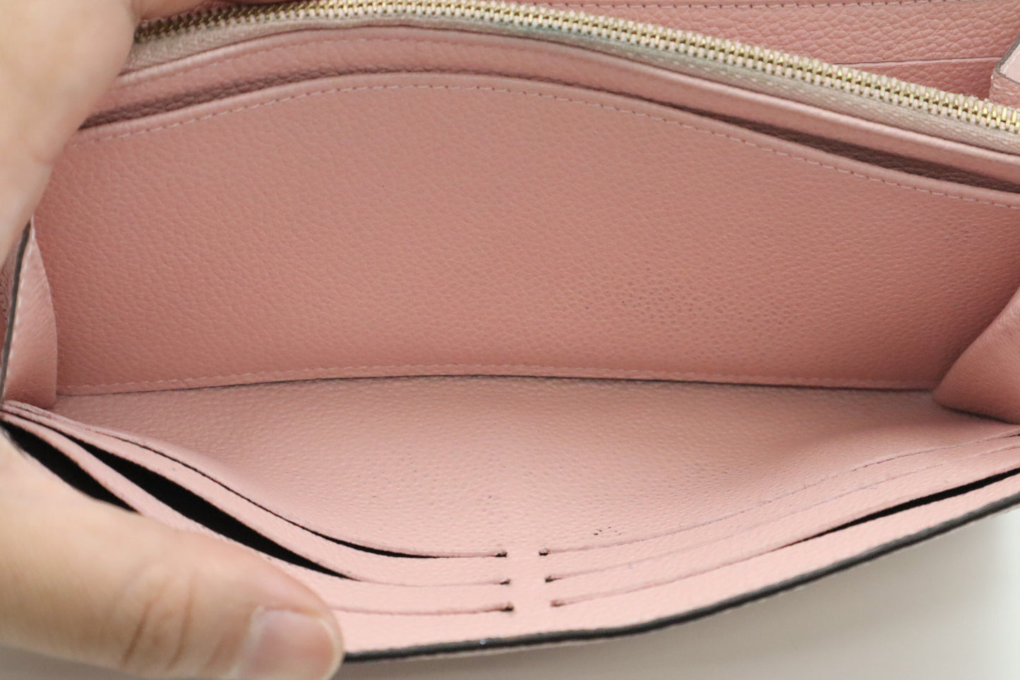 Louis Vuitton Sarah Wallet in Pink Empreinte Leather