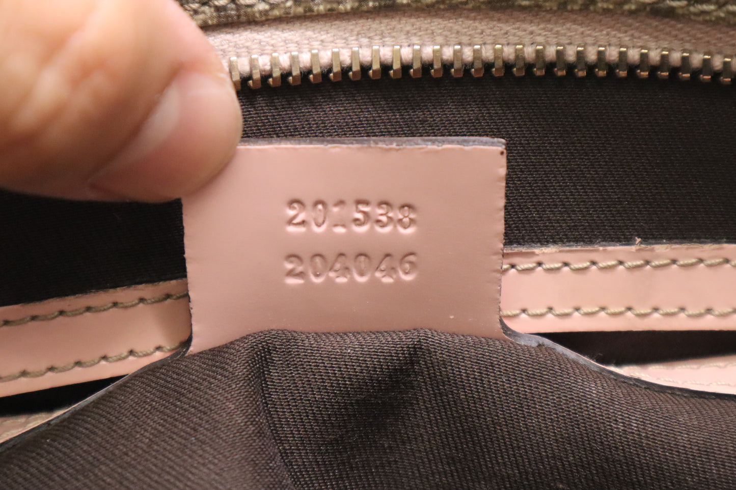 Gucci Small Crossbody in GG Supreme Canvas