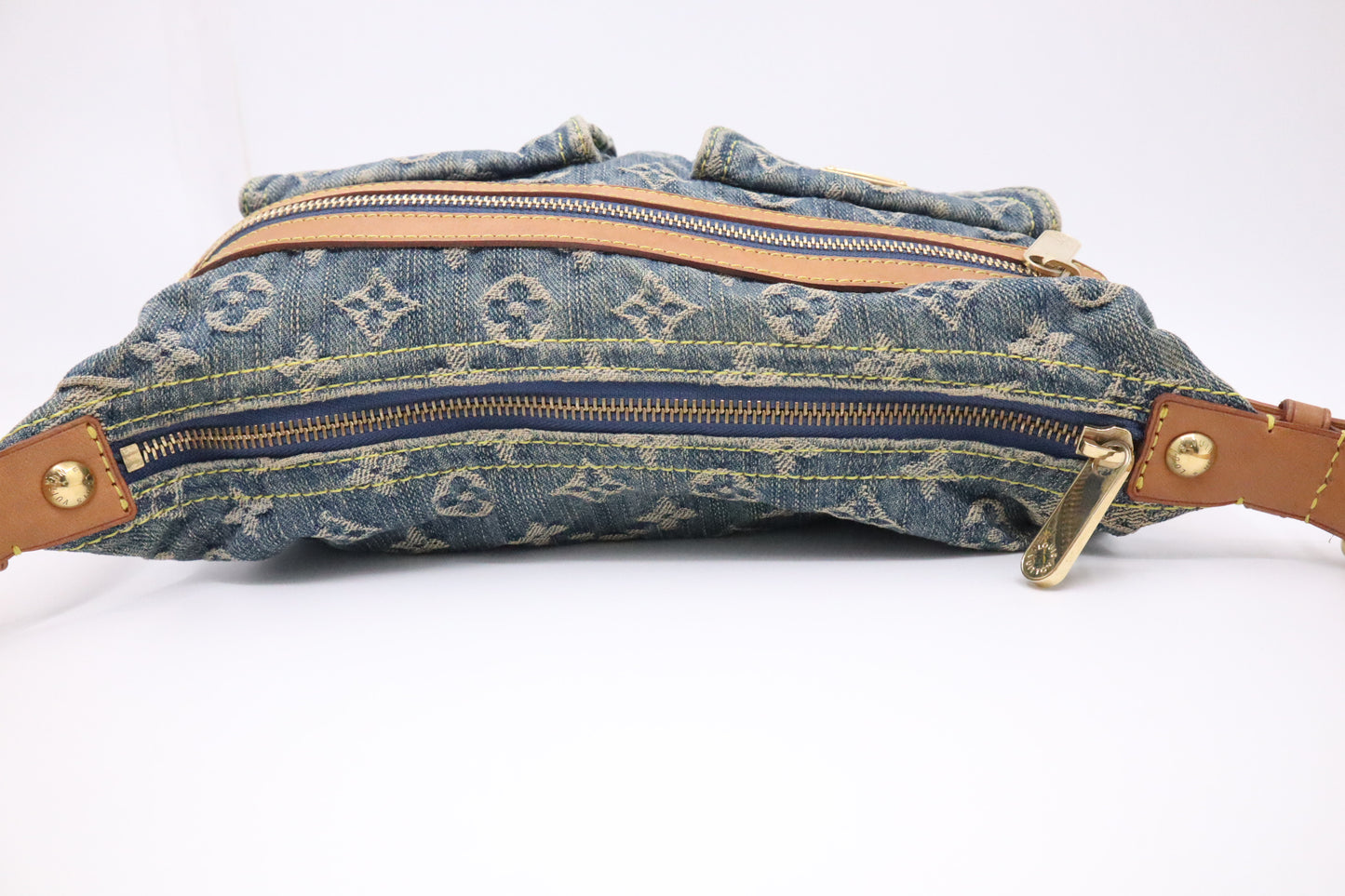 Louis Vuitton Baggy PM in Monogram Denim