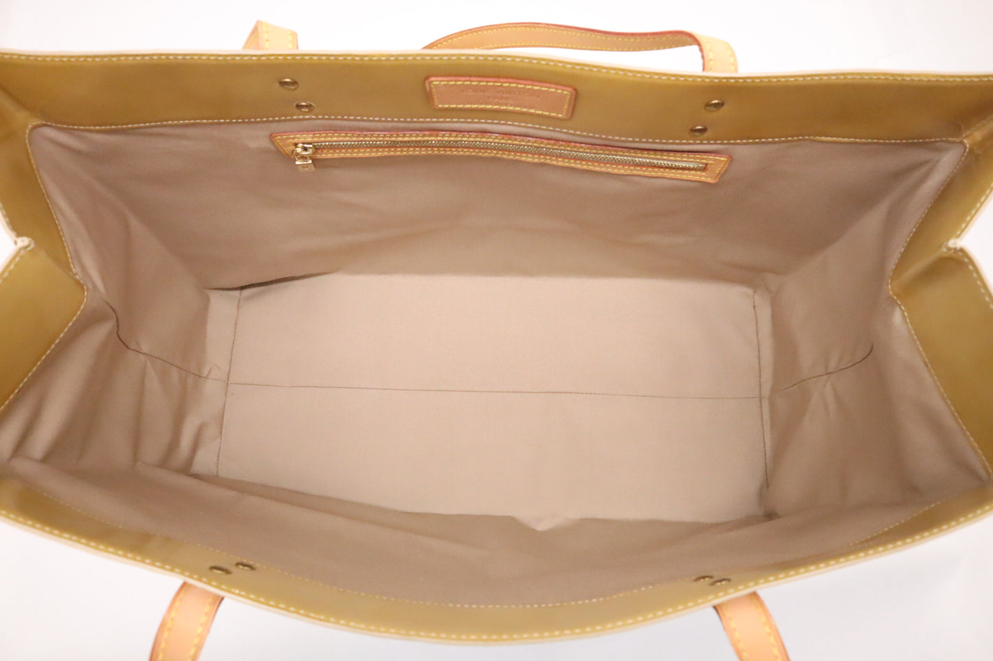 Louis Vuitton Reade GM in Yellow Beige Vernis Leather