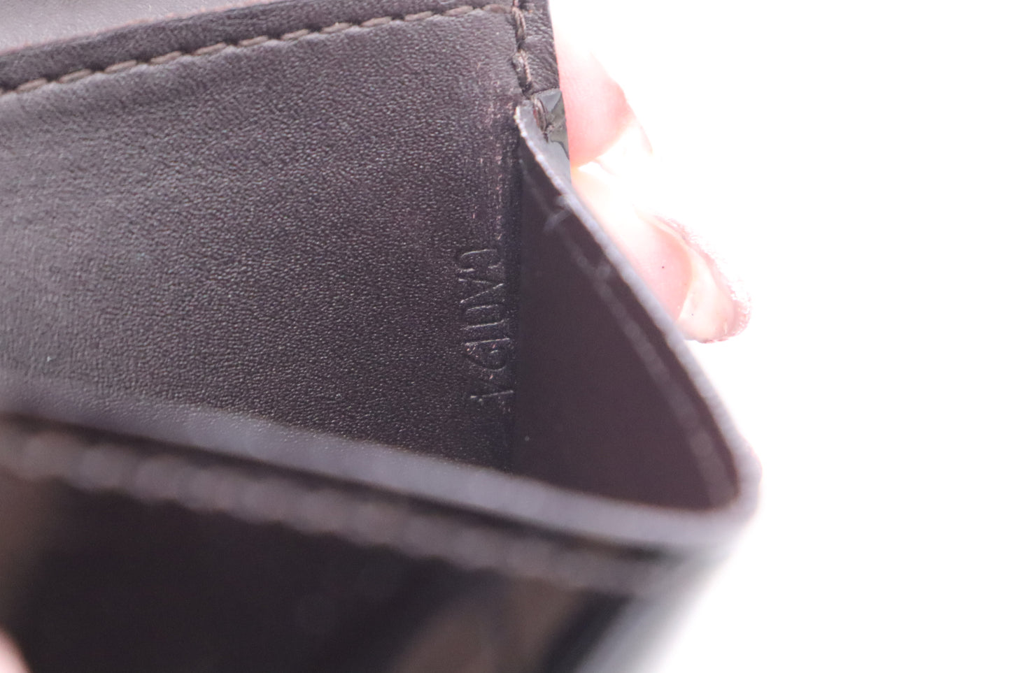 Louis Vuitton Card Case in Purple Vernis Leather