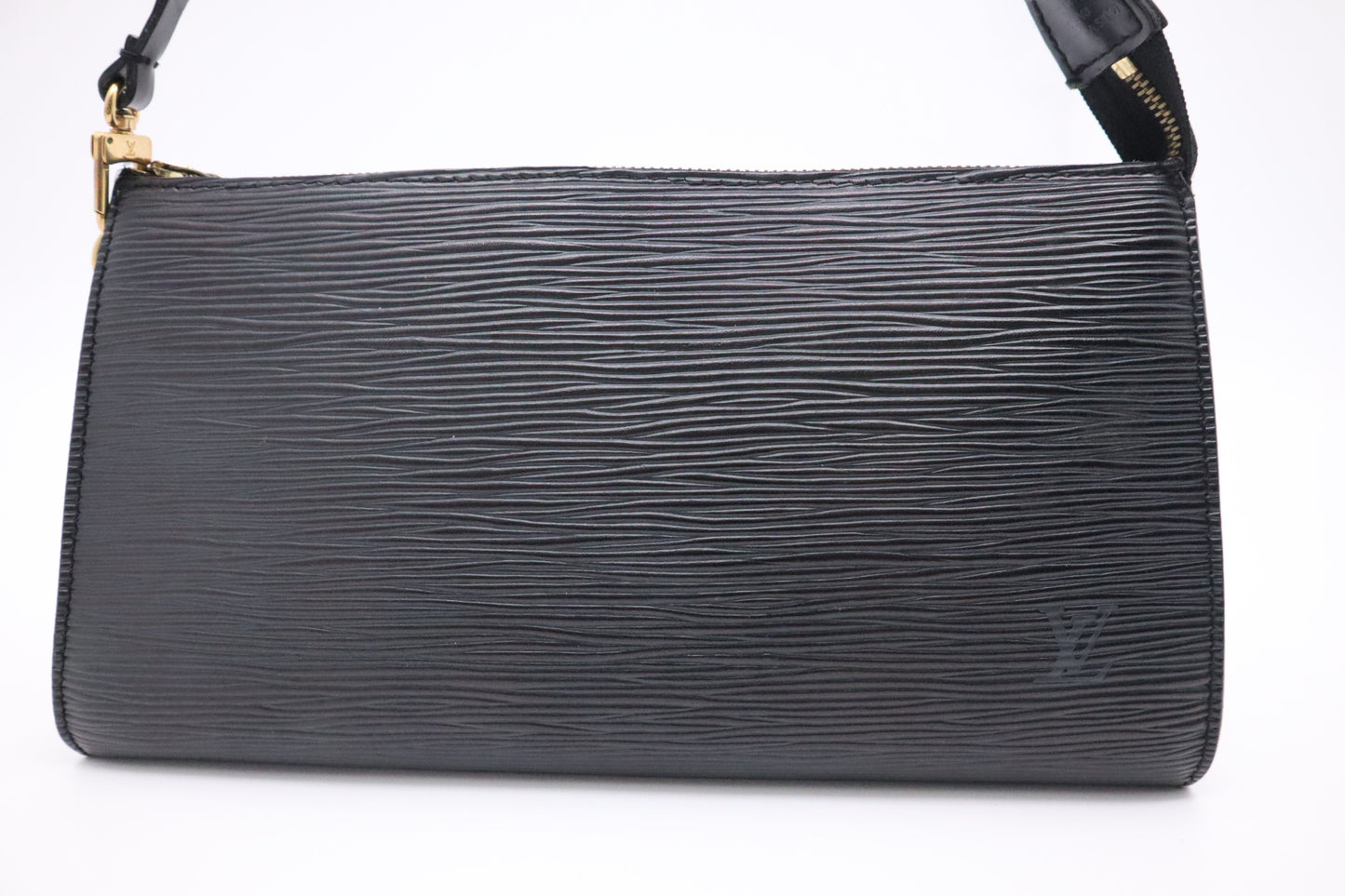 Louis Vuitton Pochette Accessoires in Black Epi Leather