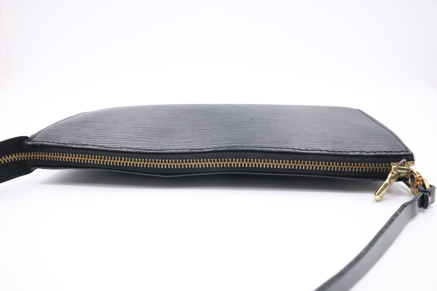 Louis Vuitton Pochette Accessoires in Black Epi Leather