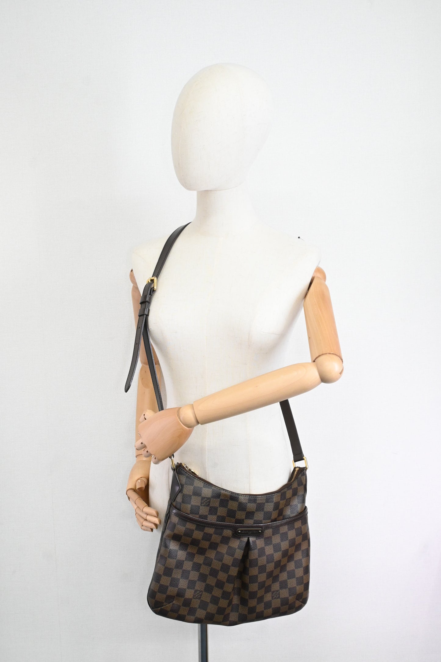 Louis Vuitton Bloomsbury PM in Damier Ebene Canvas