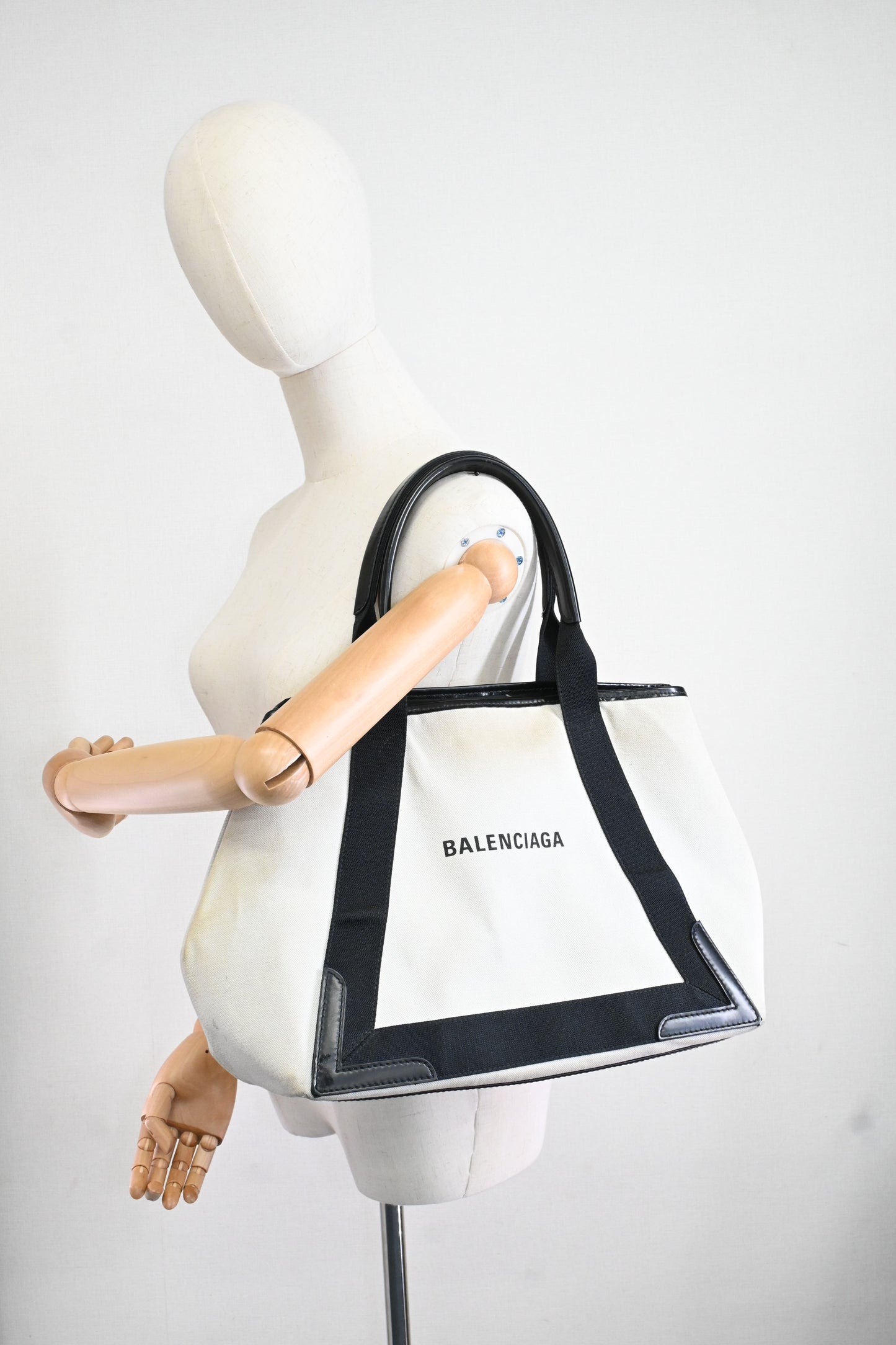 Balenciaga Large Navy Cabas Tote in Ecru Canvas