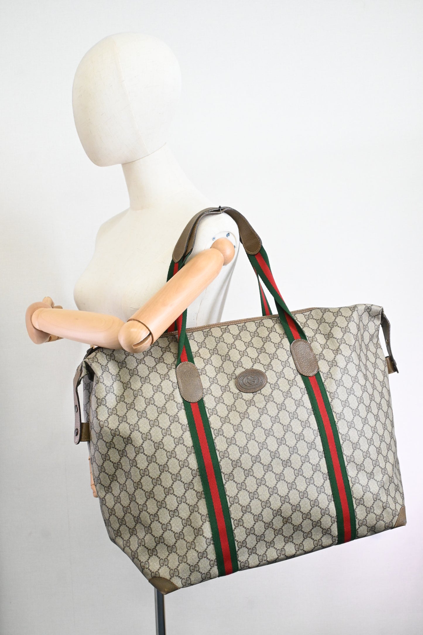 Gucci Travel Tote Bag in GG Supreme Canvas
