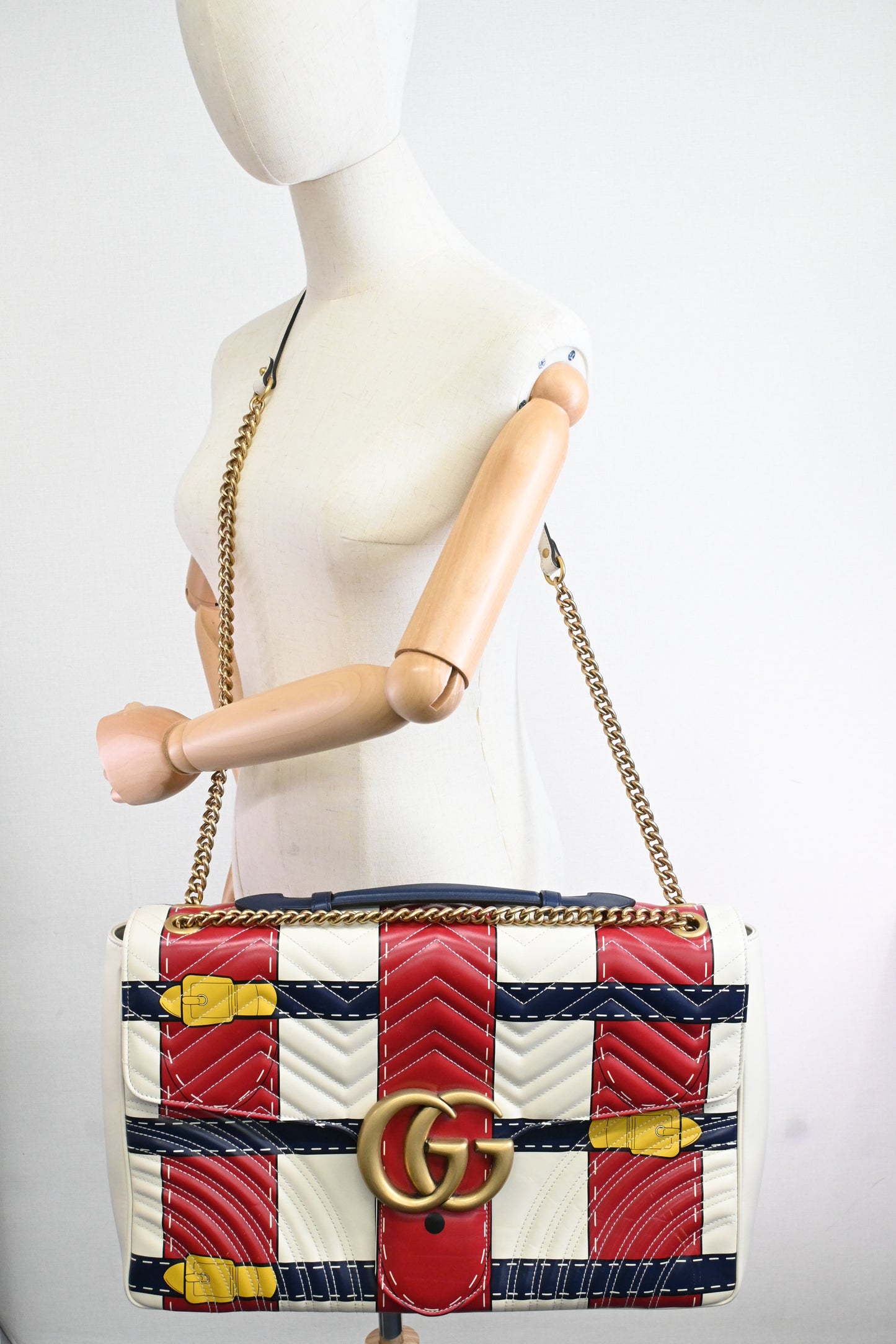 Gucci Trompe L'oeil Maxi Marmont Shoulder Bag in White, Red, and Blue Leather