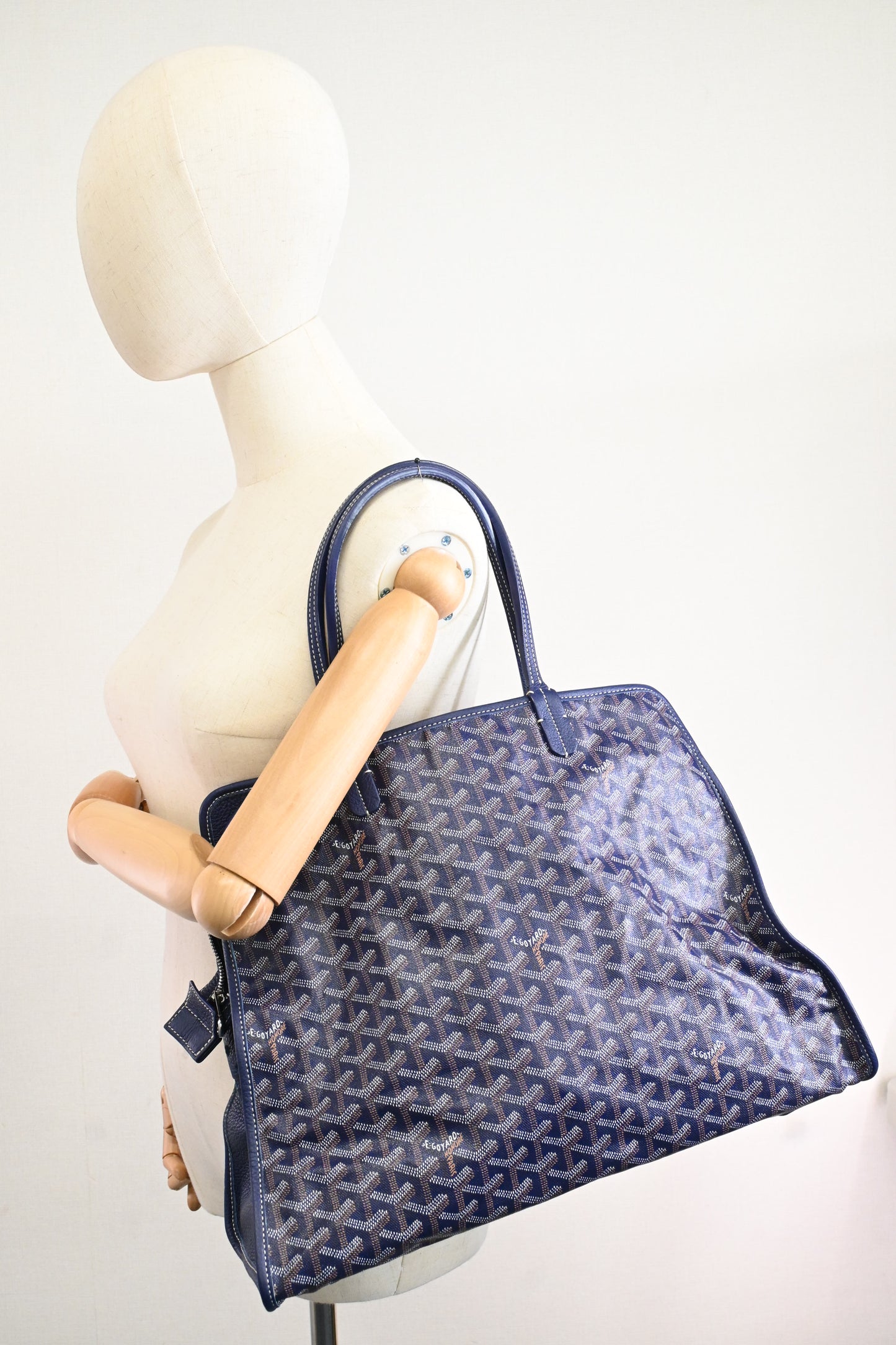 Goyard Hardy PM in Navy Blue Goyardine Canvas
