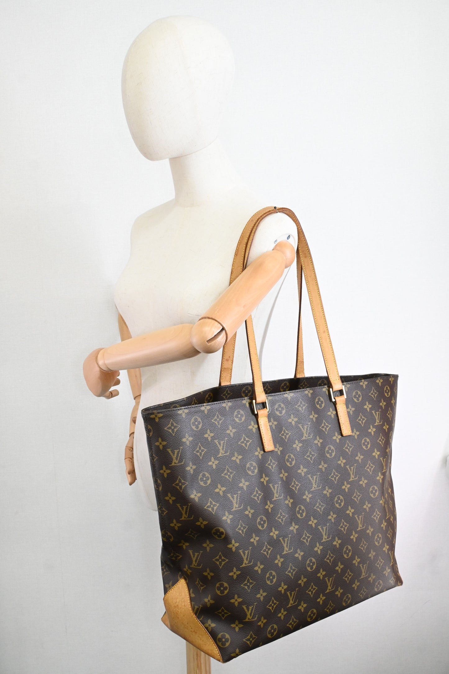 Louis Vuitton Cabas Alto in Monogram Canvas