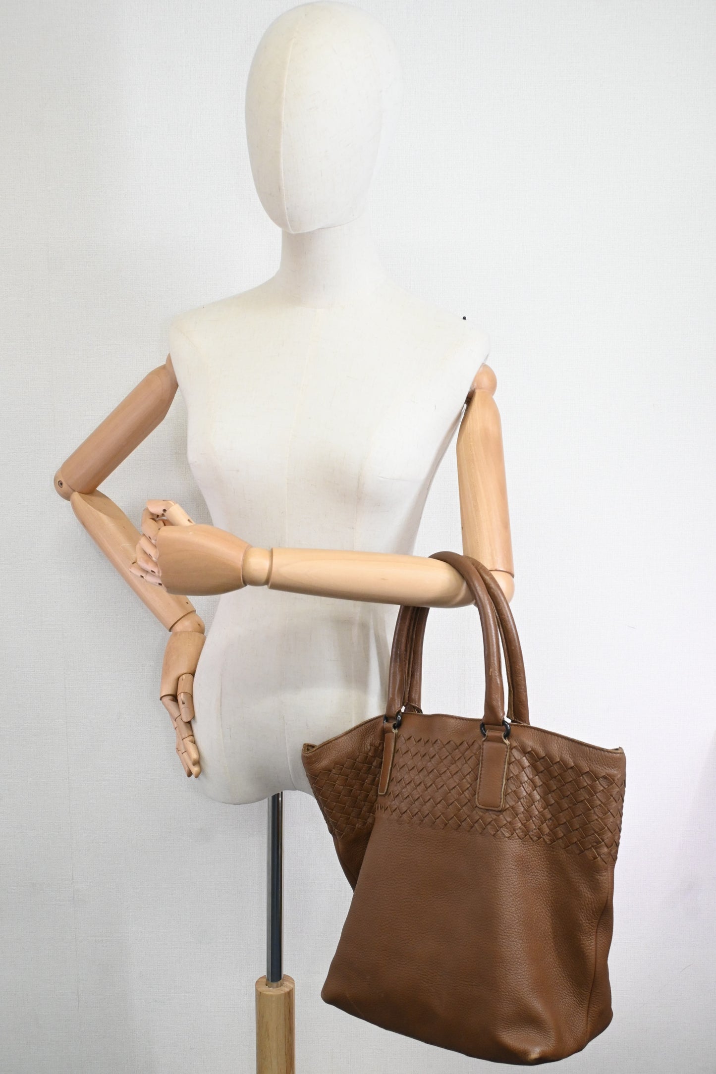 Bottega Veneta Tote Bag in Brown Leather
