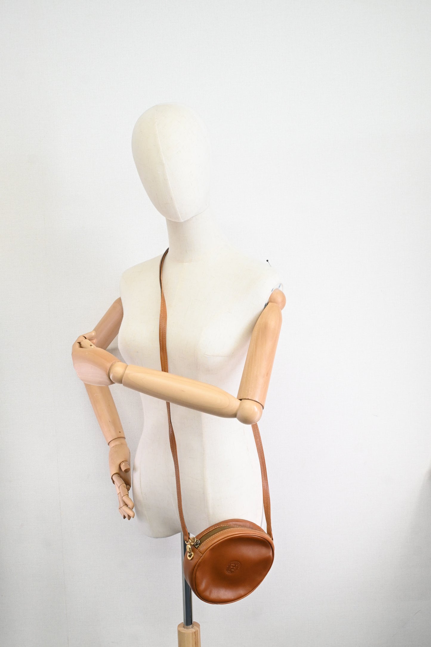 Fendi Round Crossbody Bag in Brown Leather