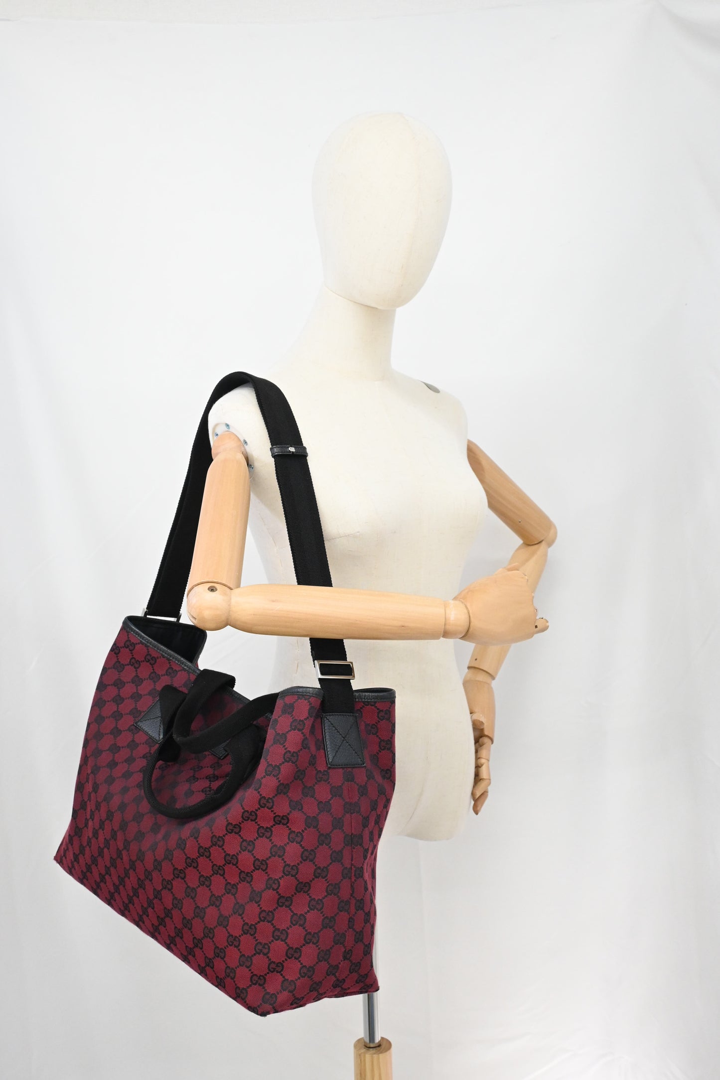 Gucci Crossbody Tote in Burgundy GG Canvas