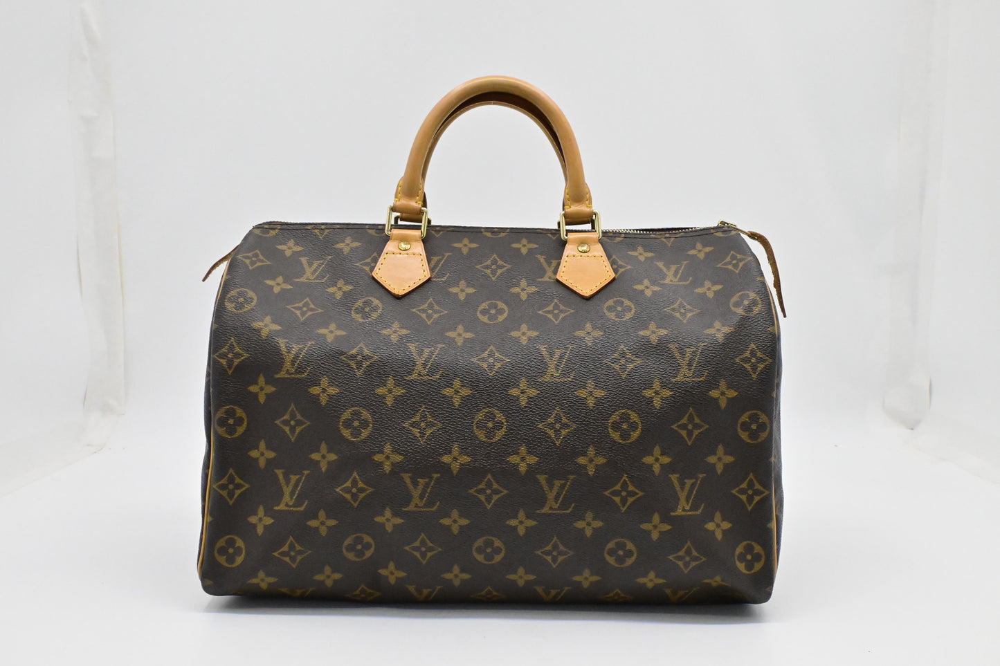 Louis Vuitton Speedy 35 in Monogram Canvas