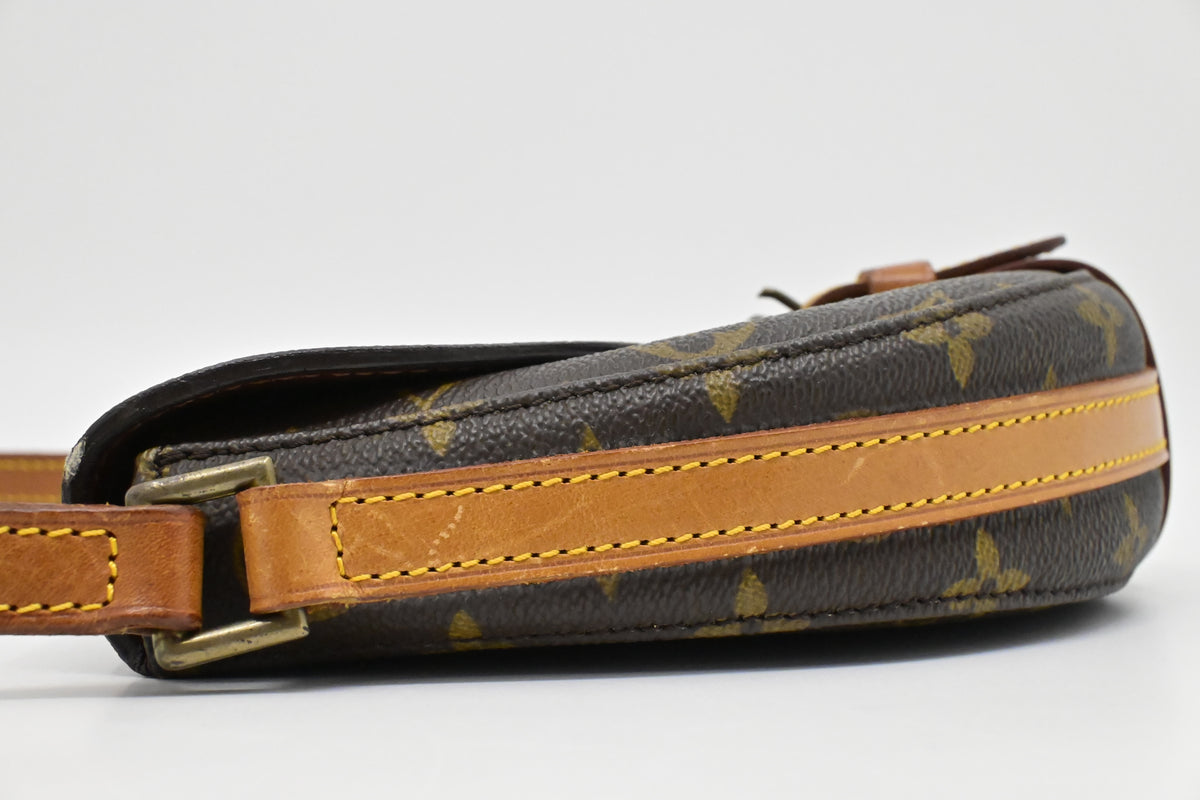 Louis Vuitton Chantilly PM in Monogram Canvas
